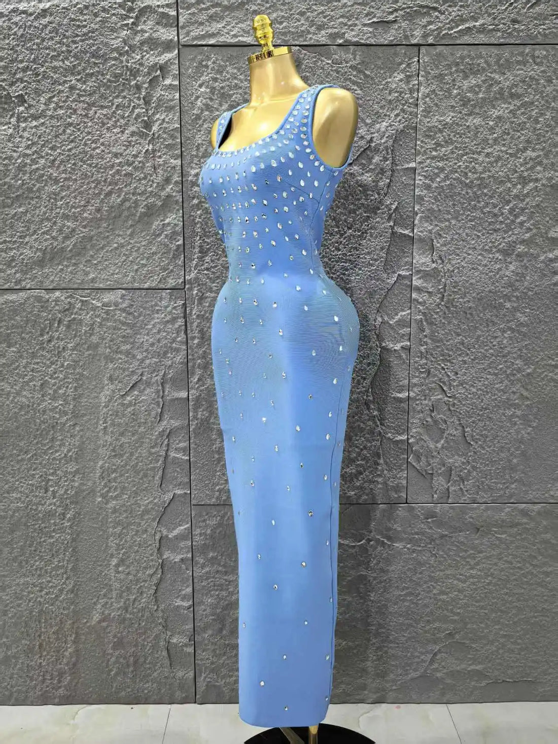 Skyblue Color Women Sleeveless O-Neck Shinning Crystal Bodycon Long Bandage Dress Celebrate Evening Party Birthday Outfit
