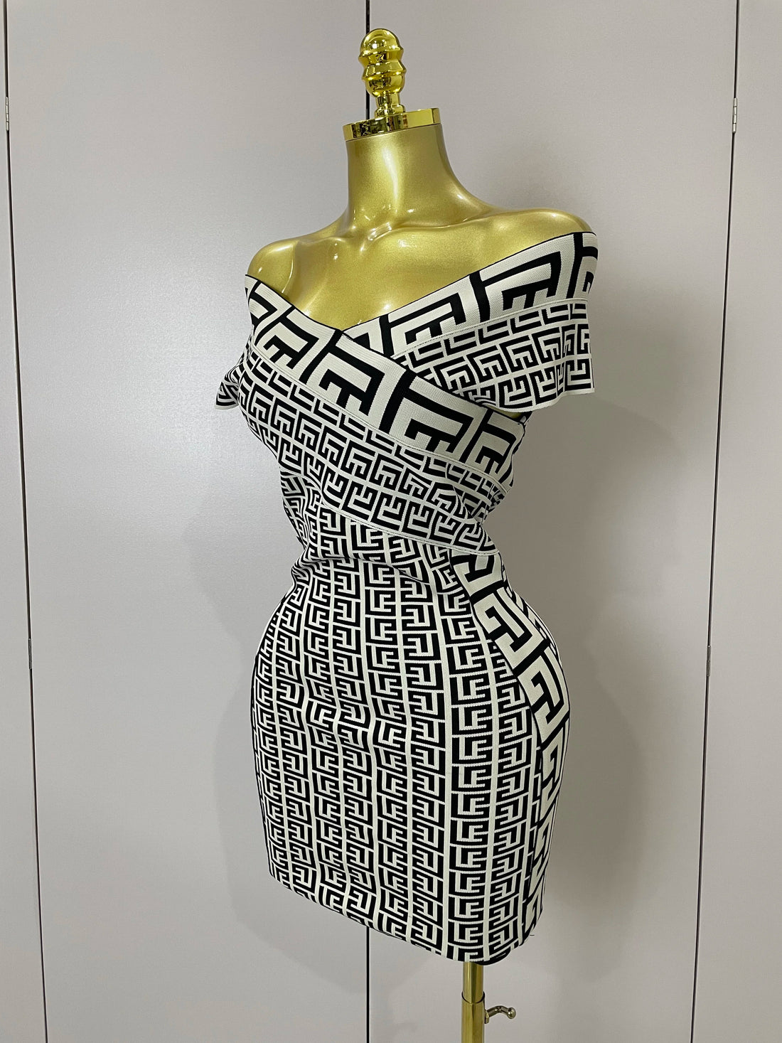 2025 Women Sexy Jacquard Slash Neck Off Shoulder Bodycon Mini Bandage Dress Elegant Evening Birthday Party Dress