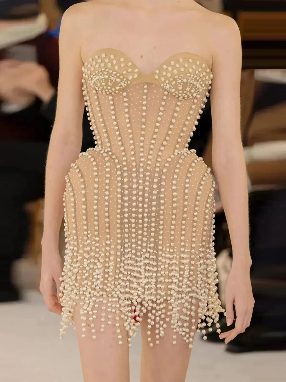 Ladies Luxury Bead Tassels Strapless Backless Design Celebrity Party Club Khaki Sleeveless Sexy Mini Bandage Dress 2025 New