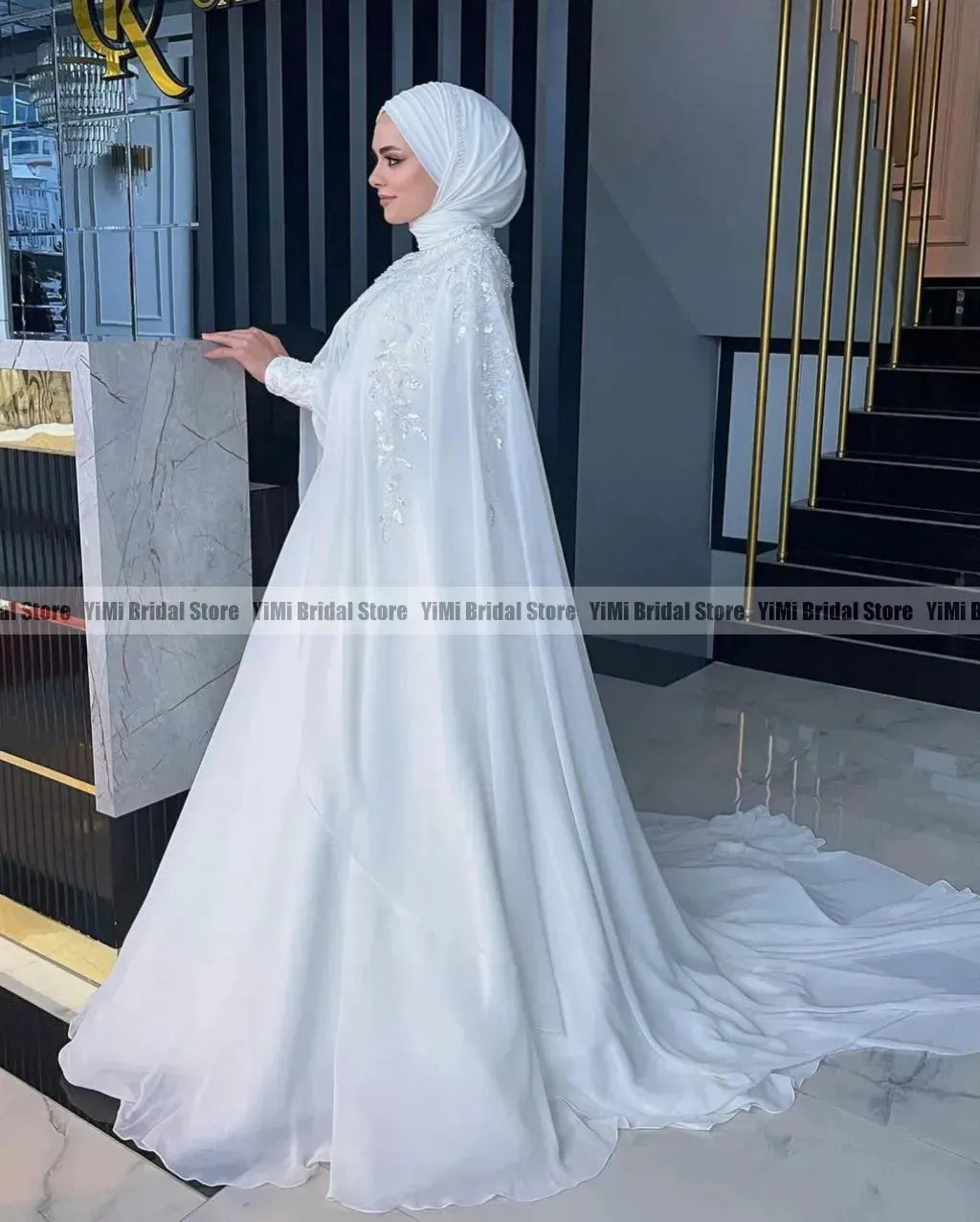 Elegant Muslim Wedding Dresses with Cape High Neck Long Sleeves Sweep Train Chiffon Appliques Beading Hijab Bride Bridal Gowns Ivory