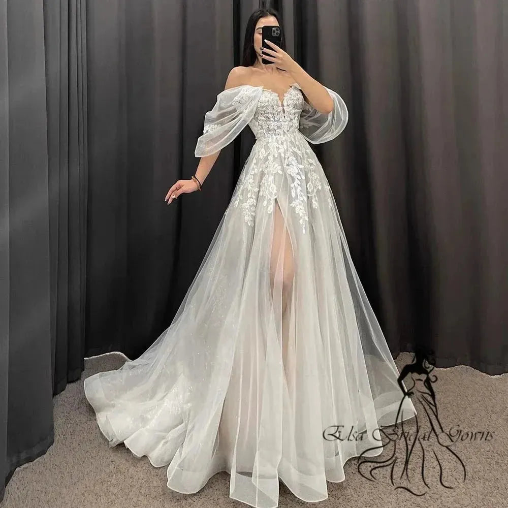 Ivory A-Line Wedding Dresses Women V-Neck Short Sleeves Long Bride Dress Sweep Train Lace Applique Custom Occasion Gowns White Short Wedding Dress