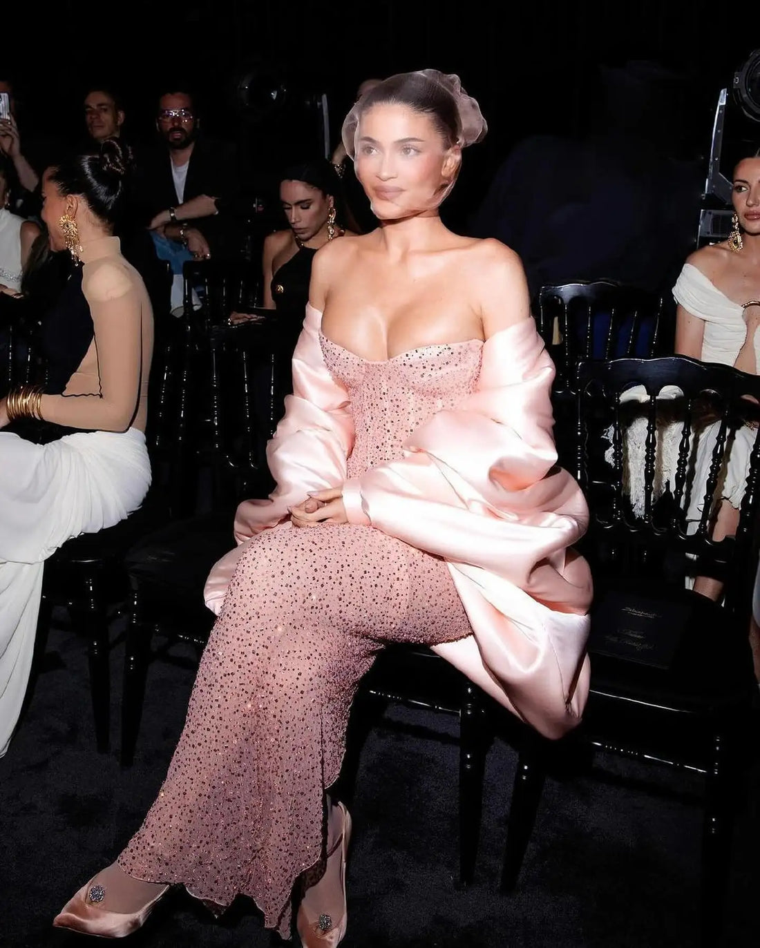 2025 Pink Color Dazzling Diamonds Strapless Ankle Length Evening Dress Woman Birthday Party Dress Celebrity Evening Party Outfit