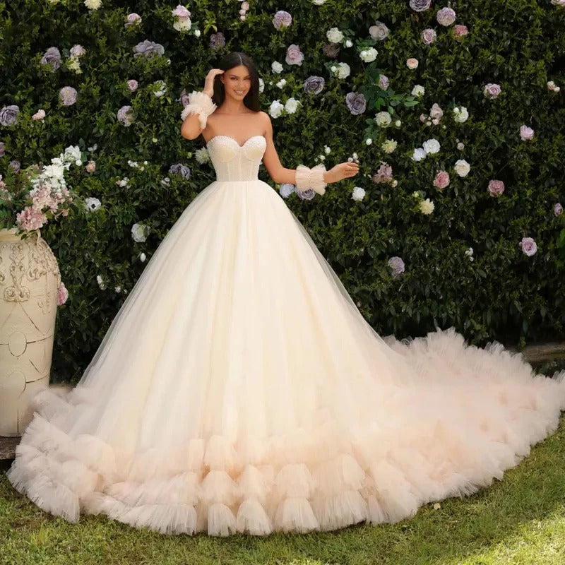 Bohomia Princess Wedding Dresses Off Shoulder Sweetheart A-Line Bridal Gowns Backless Ruched Tiered Tulle Bride Dress