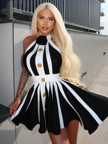 VC Nouvelle robe mini d'été femme noire et blanche rayée, boutons, rose 3D, dos nu, plissée, sexy, sans manches, tricotée