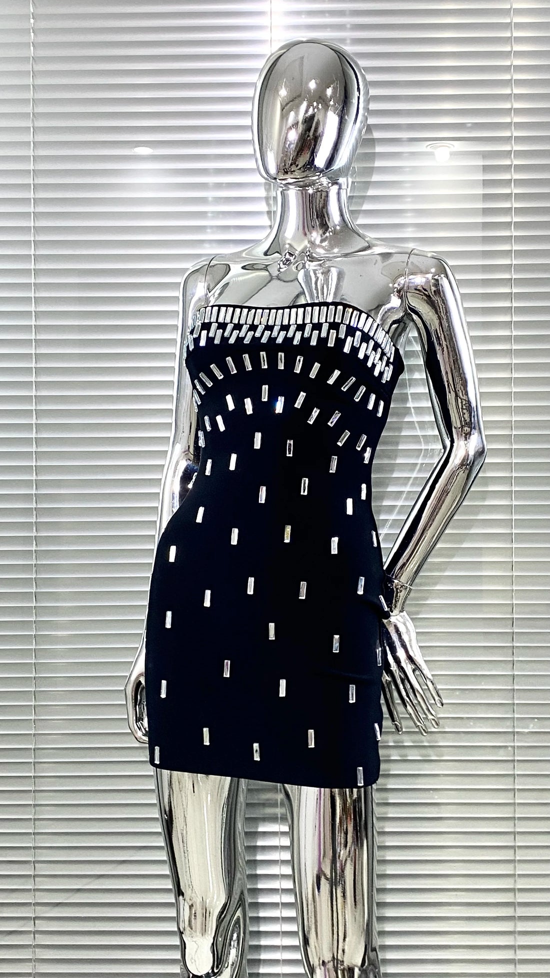 Luxury Woman Bandag Dress Sparkling Diamonds Strapless Black Mini Dress Celebrity Birthday Party Vestido Music Festival Outfit