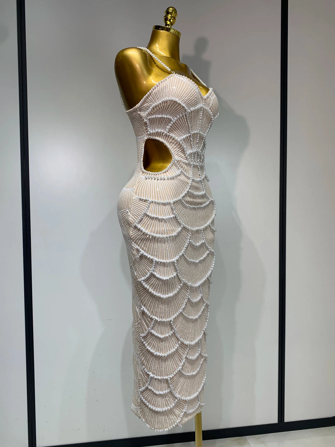 Women Sexy V Neck Pearl Beading Cut Out Maxi Long Bodycon Prom Gowns Dress Luxury Birthday Elegant Evening Party Club Dress