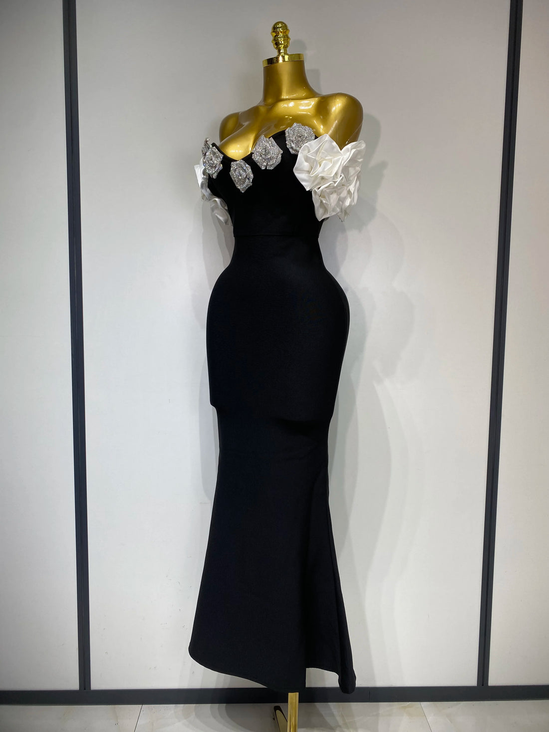 Women Luxury Rhinestone Celebrity Sexy Off Shoulder Flower Maxi Long Bodycon Bandage Dress Elegant Evening Club Party Outfit