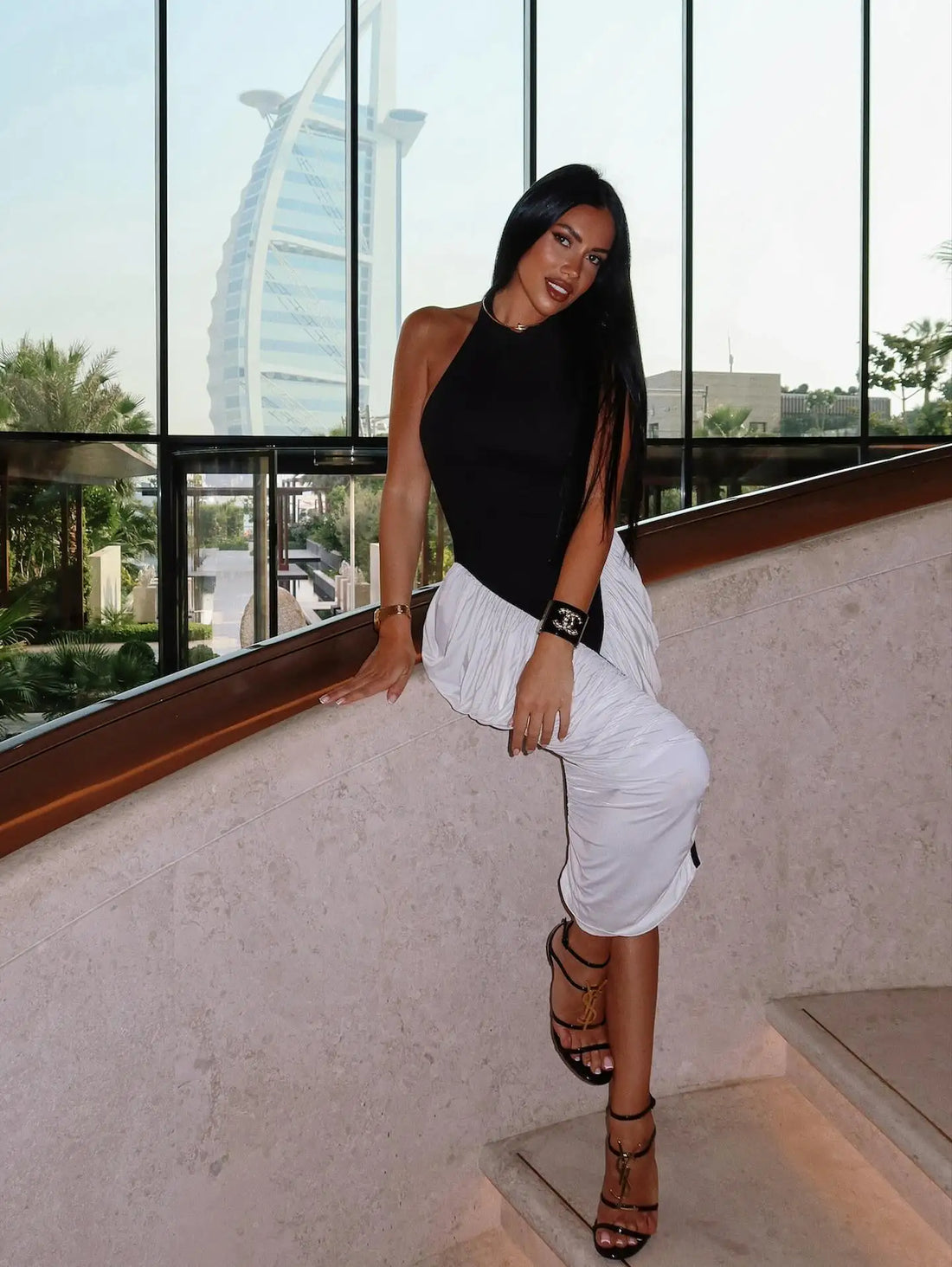 VC Urban Color Block Halter Sleeveless Midi Dress with Ruffle Detail for Party Formal Events