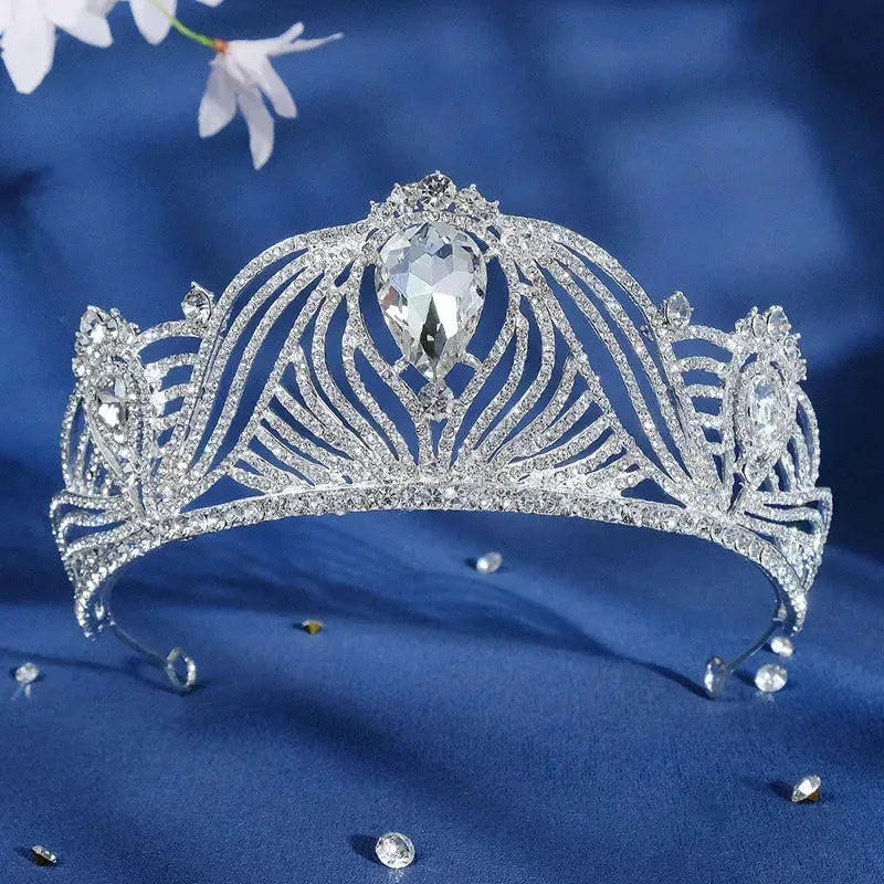 Large Tiaras Bride Luxury Crown Rhinestones Rote Krone Tiara For Wedding Bride Women Alloy Hair Accessories