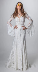 Vestido de Noiva Gypsy Beach Boho Wedding Dresses V Neck Bell Sleeve Backless Hollow Out Lace Bridal Clow