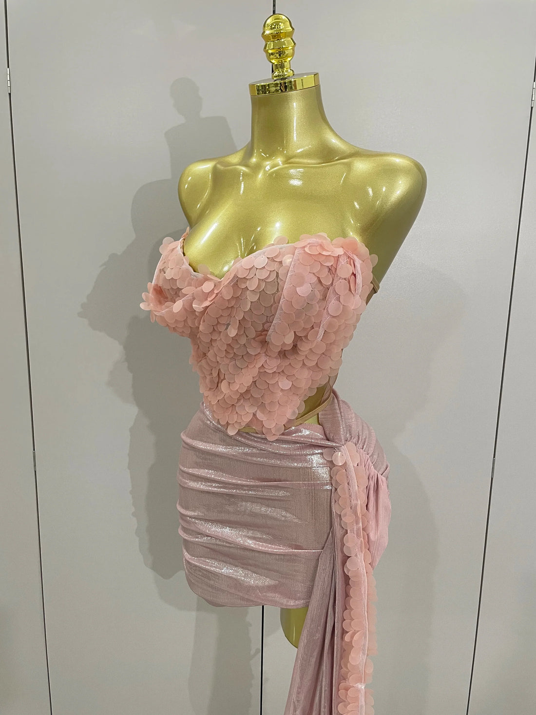 New Sexy Pink Sequin Strapless 2 Pieces Bodycon Mini Dress Women Celebrate Birthday Party Bar Singer Nightclub Stage Costume