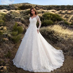 Vestido de novia de encaje con perspectiva de color sólido y manga larga estilo europeo y americano 