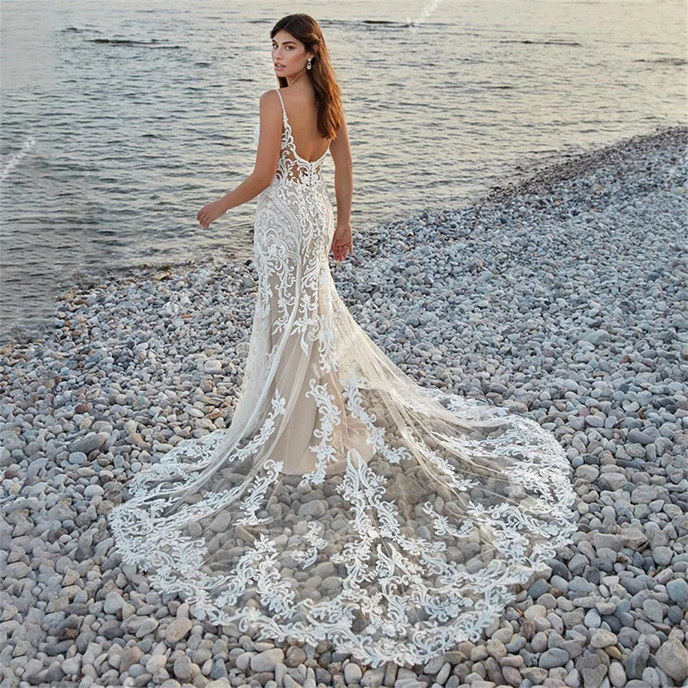 Mermaid Boho Wedding Dress V-Neck Button Backless Beach Bride Gowns Lace Applique Gorgeous Bridal Dresses Vestido De Noiva