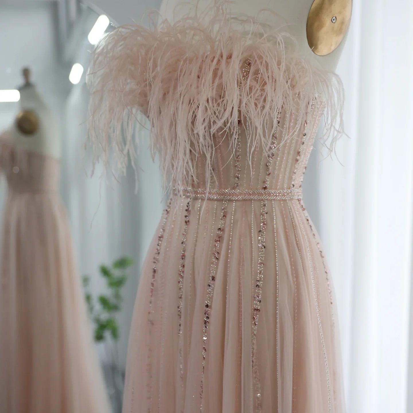 Vestido de noche de lujo con plumas rosas ruborizadas de Dubái para mujer, vestido de fiesta de boda árabe largo elegante formal para graduación 