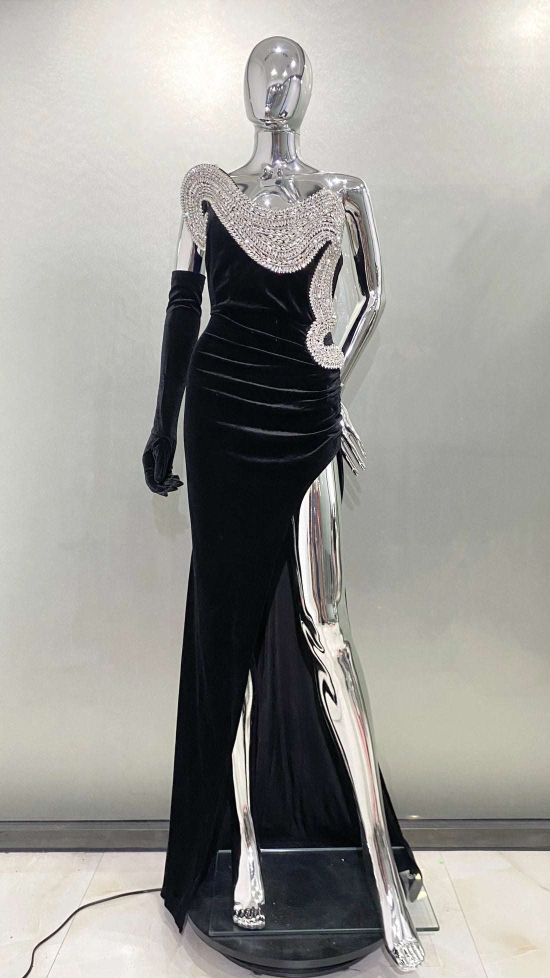 Dazzling Stereoscopic Rhinestone Design HIgh Slit Strapless  Floor Length Dress Luxury Woman Evening Dress Red Carpet Vestido