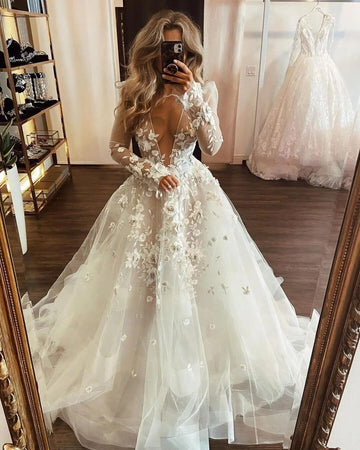 V Neck A Line Wedding Dress Appliques Brides Dress Tulle Long Sleeves Wedding Gown Court Train Bridal Dress