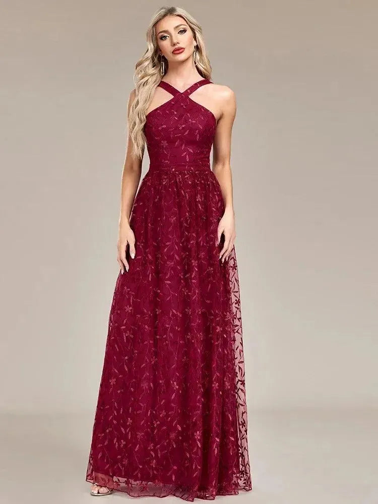 Sexy Halter A-Line Party Dresses Tulle Embroidery Leaf Formal Dress Off Shoulder Sleeveless Long Bridesmaid Dress Burgundy