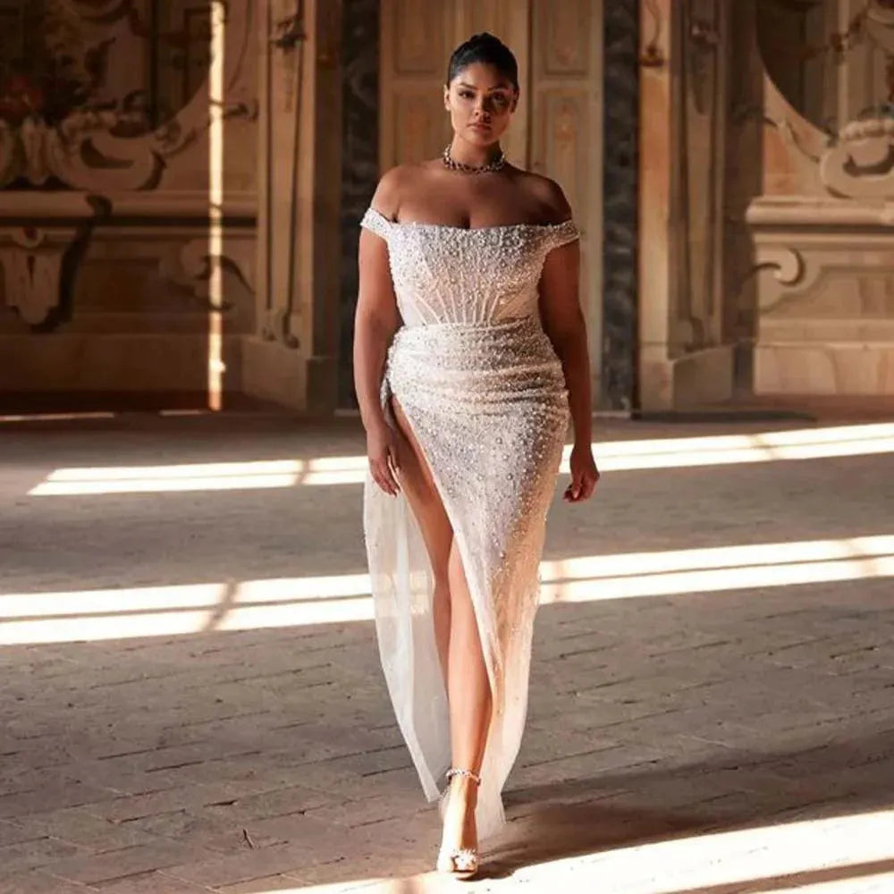 Shiny Off-the-shoulder Sequined Sheath Wedding Dresses Silhouette Custom Made Bridal Grown Vestido De Noival champagne Plus Size