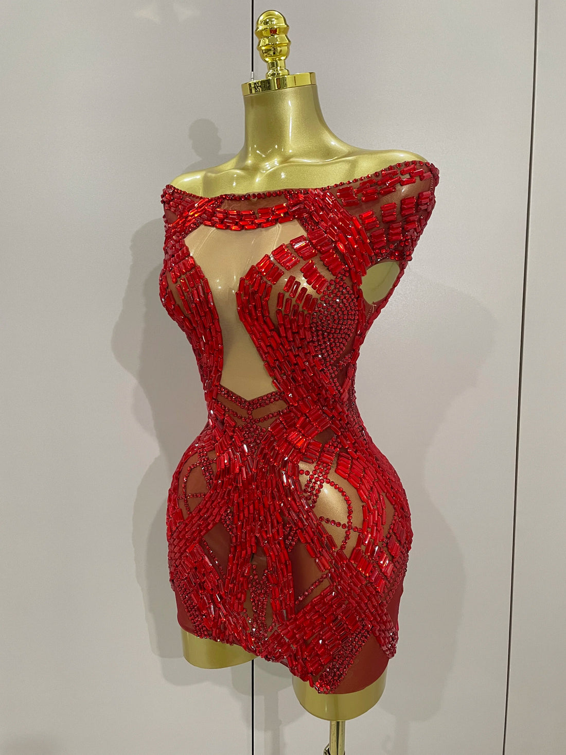 2025 Shining Red Rhinestones Sexy Mesh See-Through Mini Dress Women Celebrate Evening Prom Birthday Party Dress Stage Shoot Wear