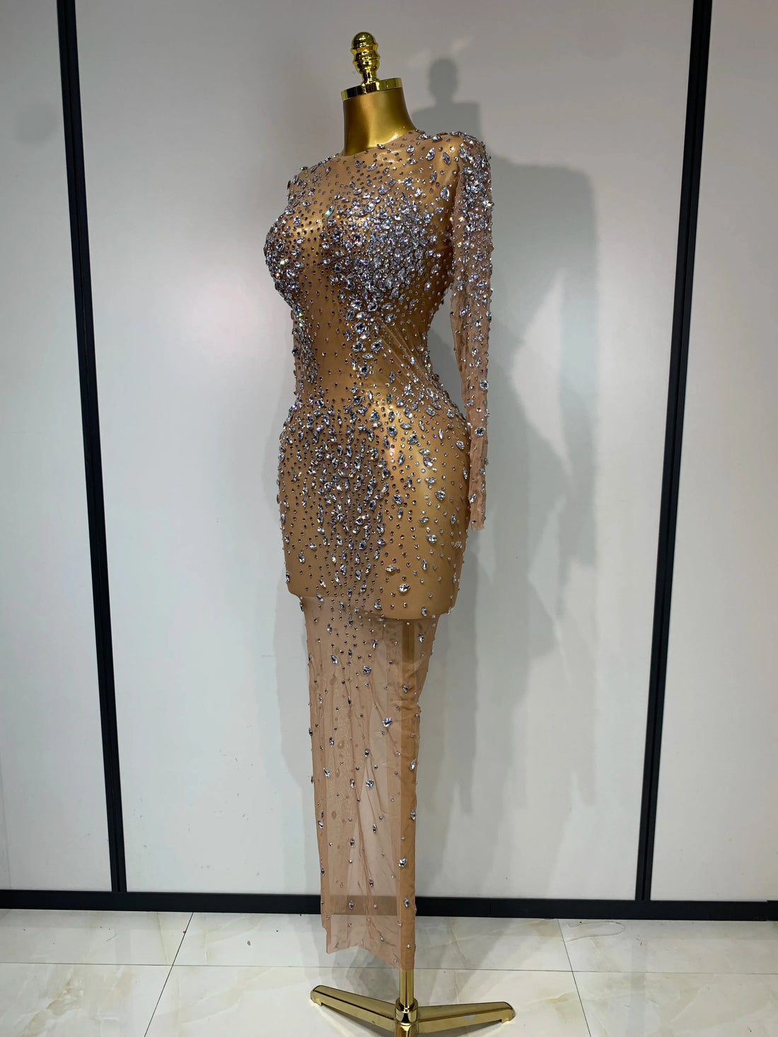Women Sexy Long Sleeve Bodycon Dress Luxury Birthday Evening Party Glitter Rhinestones Mesh See Through Prom Gown Stage Outfit