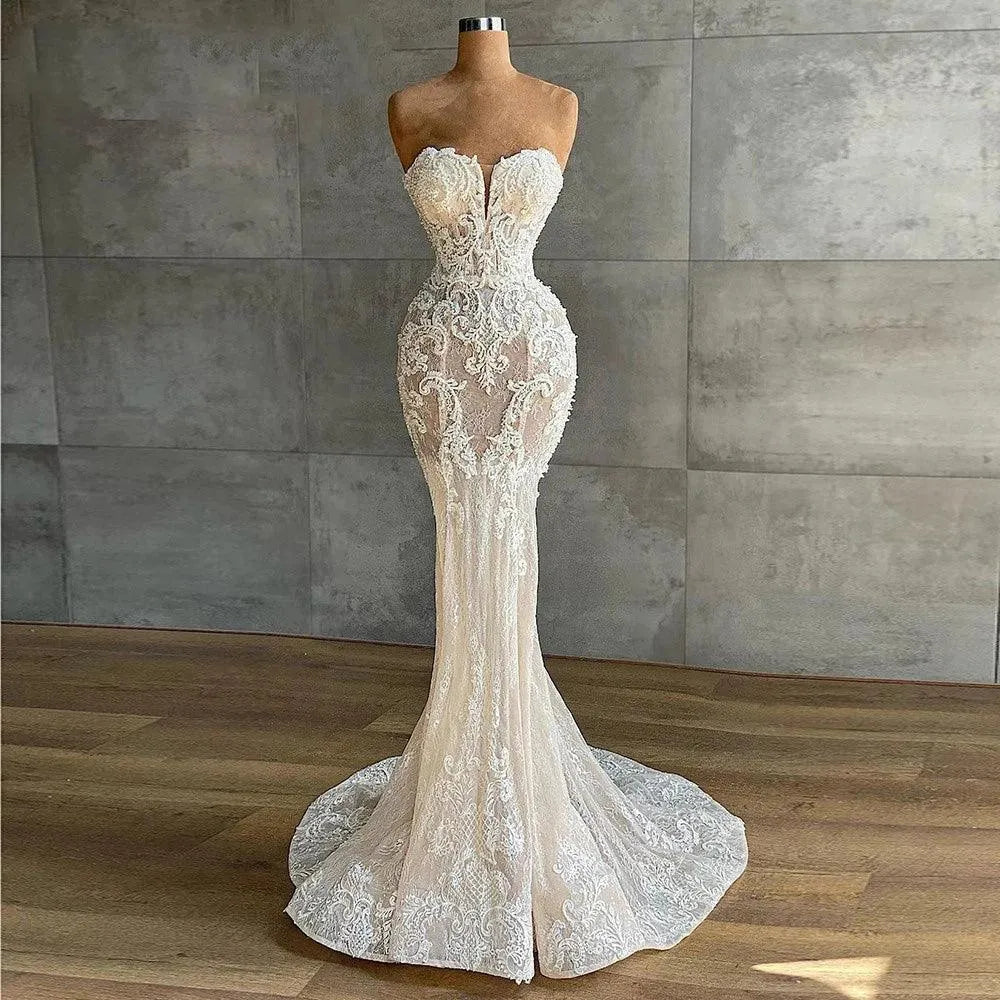 Mermaid Lace Wedding Dress Luxury Crystals Beaded Bridal Dress Sweetheart Strapless Sleeveless Appliques Wedding Gowns for Bride Custom Made