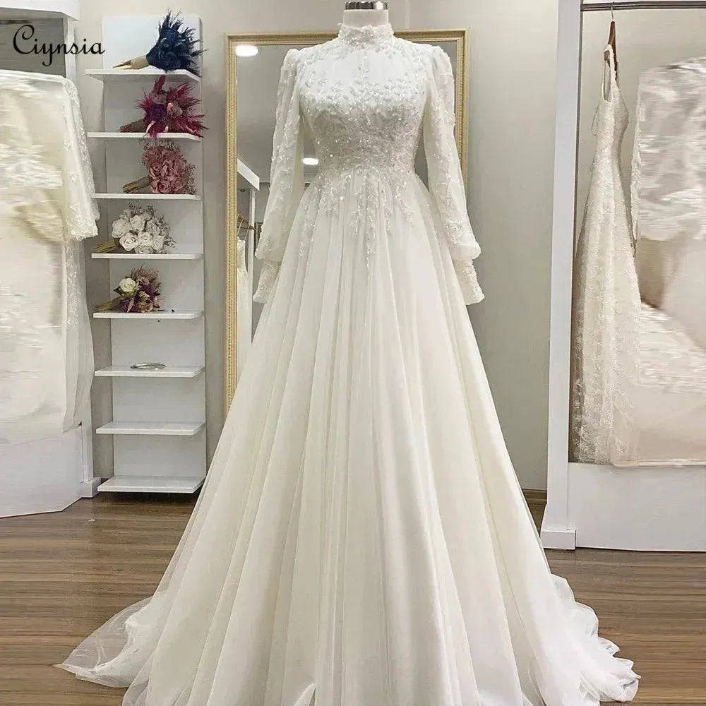 Elegant Lace Beaded Ivory Wedding Dresses Long Sleeves A-Line Tulle Bridal Gown Sweep Train Muslim Robe De Mariee White