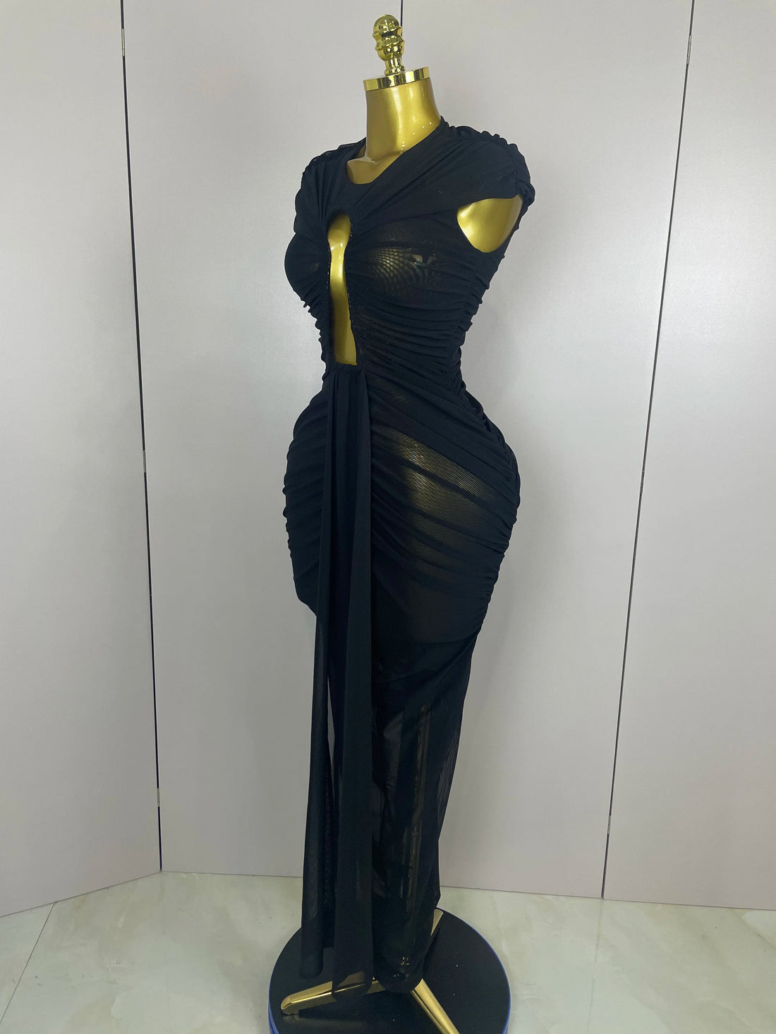 Sexy Sleeveless O-Neck Bodycon Mesh Long Dress 2025 Women Hollow Out Celebrate Fashion Show Celebrity Evening Party Club Dress