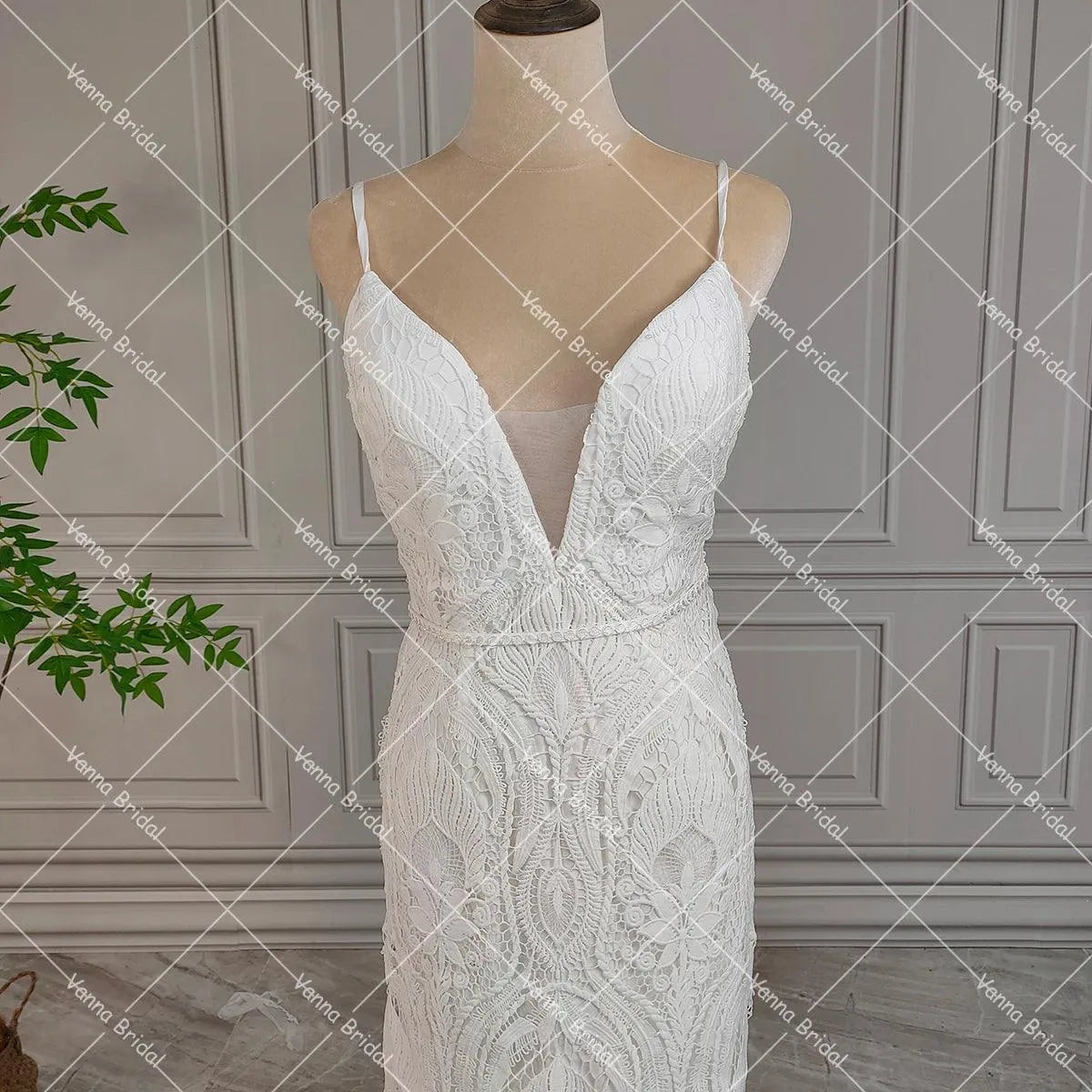 Spaghetti Strap Lace Mermaid Wedding Dress Boho Beach Rustic Open Back Backless Cut Out Country Sweep Train Bridal Gowns