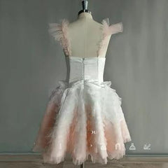 Principessa Short Short Sweetheart Mini Wedding Dress Abito spaghetti Tulle Slim Line Abito brulicato