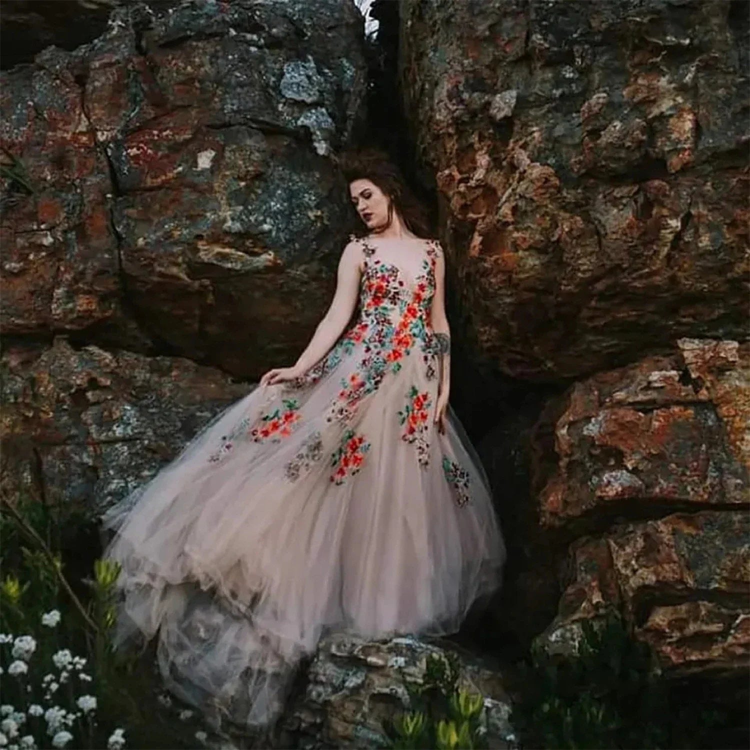 Vestido suelto con falda de hada para dama de honor de boda, línea A, vestido de gala morado, vestidos de gala de lujo de malla, vestido de baile con flores