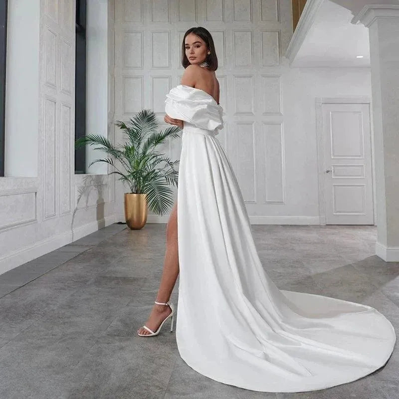 The Shoulder Satin Short Wedding Dresses Sweetheart Detachable Train Bride Dress Elegant Mini Backless Bridal Gown White