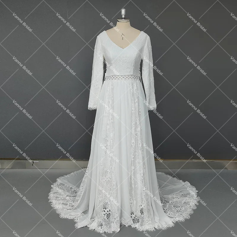 Customized Hippie Boho Beach Elopement Backless Wedding Dress Chiffon Long Sleeves Big Size Photoshoot V Neck Lace Bridal Gown