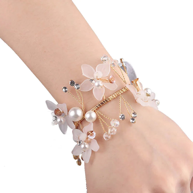 Fashion Korean Bracelet Handmade Simple Bride Bridesmaid Wrist Flower White Pearl Hand Flower Wedding Celebration Gift Jewelry