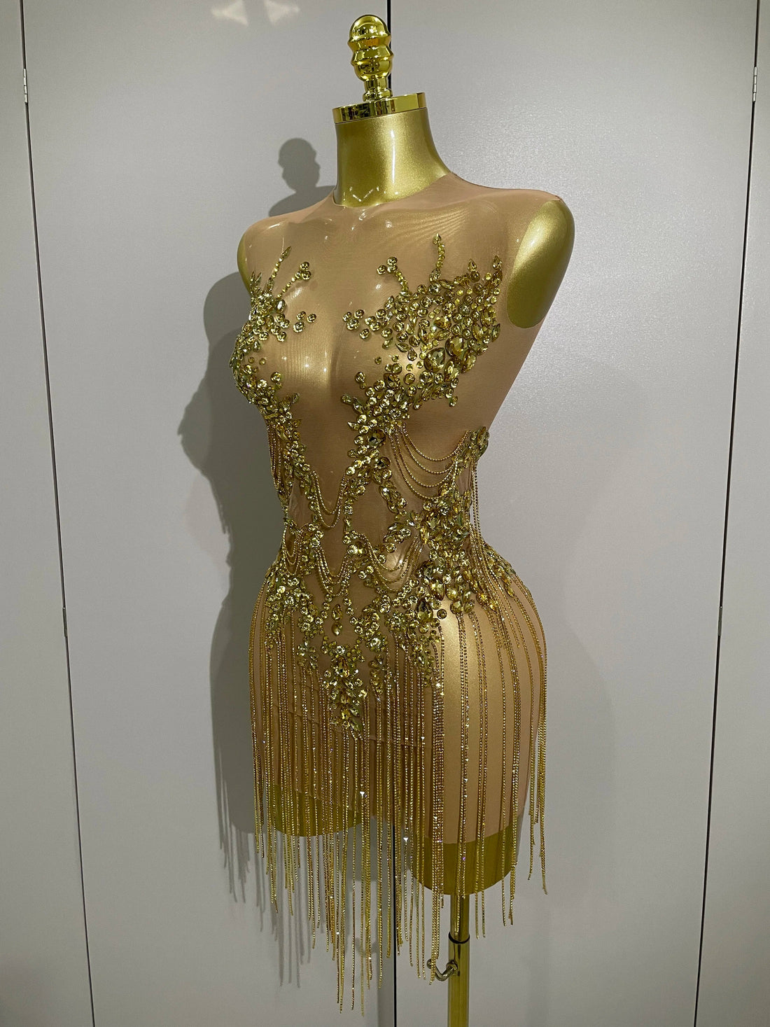 Luxury Sparkly Rhinestones Chain Sleeveless Mini Dress  Women Sexy Performance Dance Nightclub Outfit Birthday Party Dress