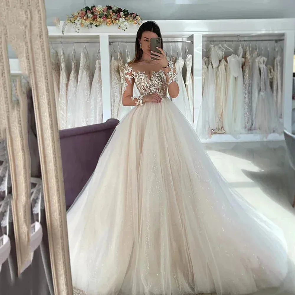 Light Champagne Lace Luxuriant Wedding Dresses Long Sleeve Shiny Glitter Bride Deep V-Neck Gowns Vestido De Noiva Robe плат Ivory
