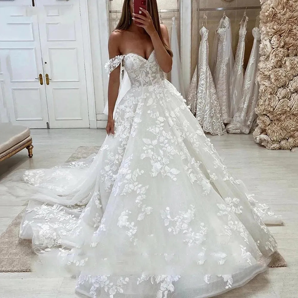 Exquisite Lace Off Shoulder Wedding Dresses Short Sleeves Sweetheart Boho Bridal Gowns vestidos de novia Ivory Boho