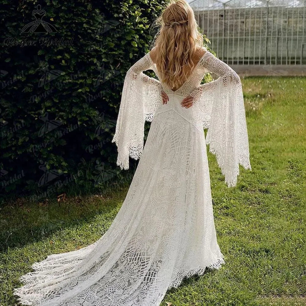 Women's Wedding Dresses Boho for Bride Plus Size Lace Beach Bridal Gowns with Long Sleeves Bohemian Wedding Gowns Ivory Boho