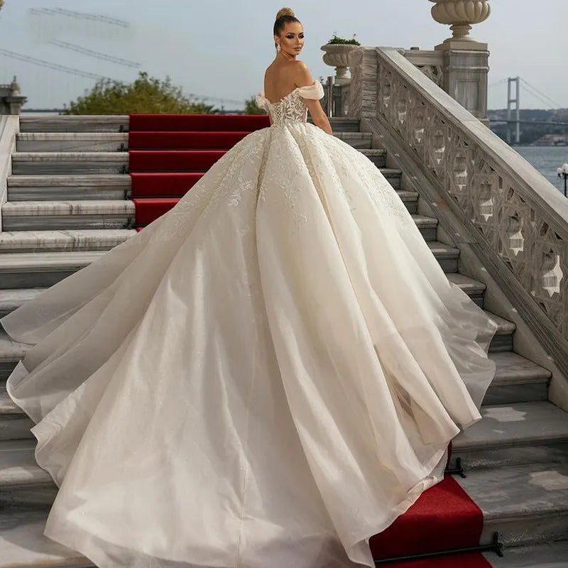 On Zhu Glänzende schulterfreie Brautkleider für Frauen 2023 Schickes Hofschleppe-Brautkleid Prinzessin Übergröße Vestido De Novia 