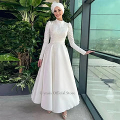 Elegantes vestidos de novia musulmanes con hijab, satén, cuentas, cuello alto, vestido de novia estilo Dubái, corte en A, manga larga, vestidos de novia cortos