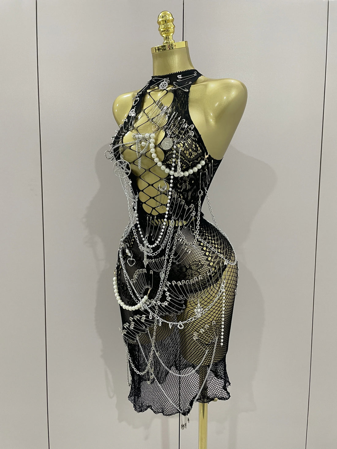 Sexy Black See-Through Pin Decoration Chain Beading Short Dress  Women Birthday Evening Party Nightclub Performance Costume