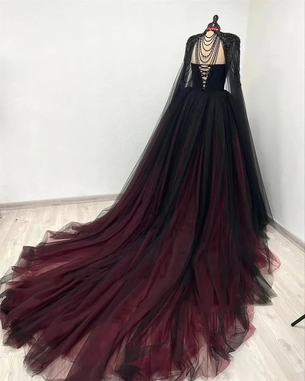 Gothic Black WIth Red Dress Sequins Cape Sleeve Ball Gown Vestidos De Novia Handmade A-line Prom Dresses