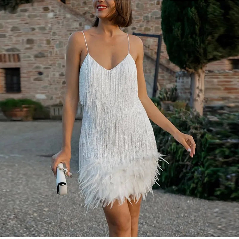 Mini robe Sexy à franges et paillettes pour femmes, tenue de soirée élégante, avec plumes, bretelles Spaghetti, couture, boîte de nuit, nouvelle collection 2023 