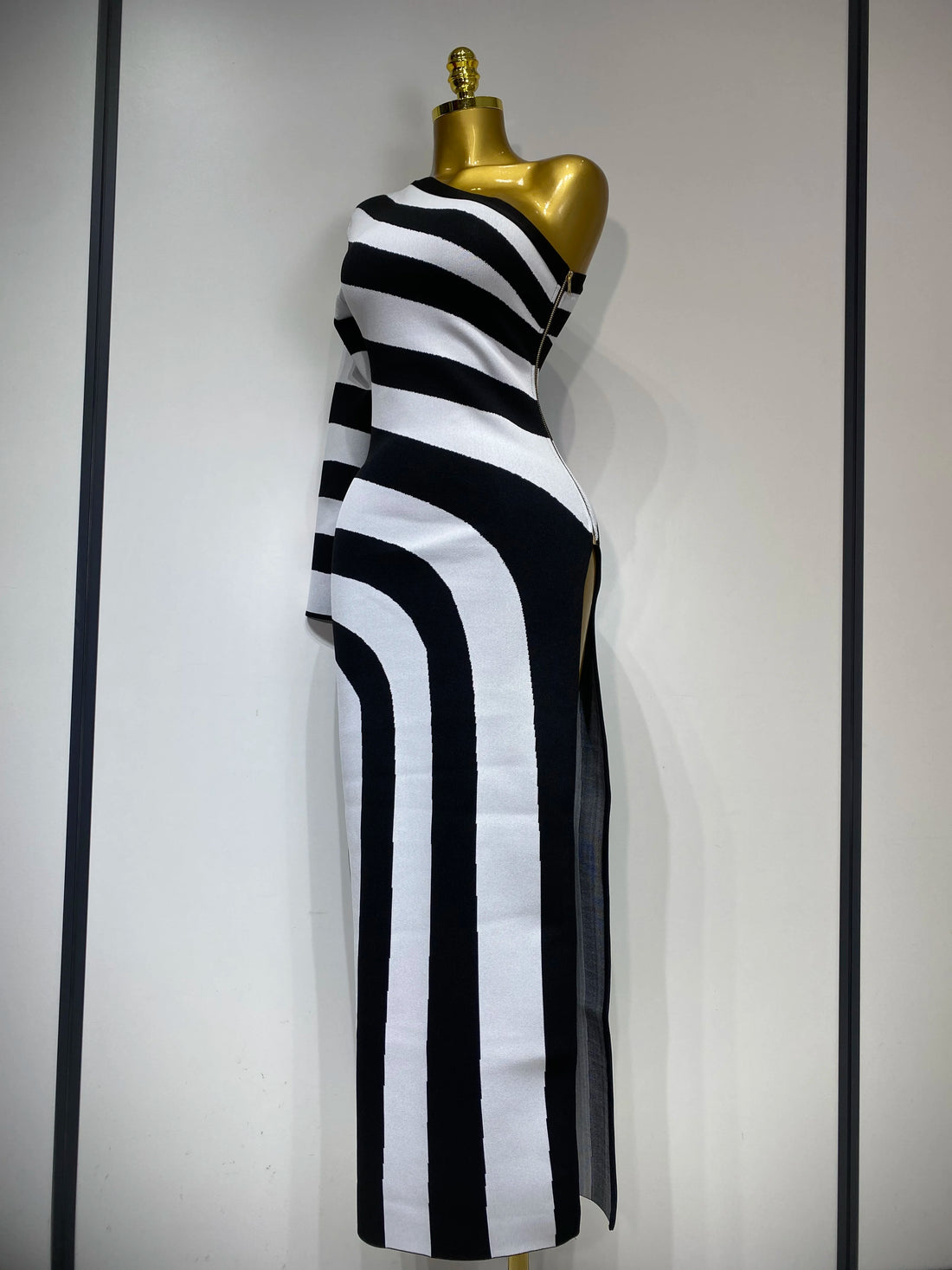 Luxury Birthday Dresses Women Sexy One Shoulder Striped High Split Jacquard Maxi Bandage Long Dress Elegant Evening Party Gown