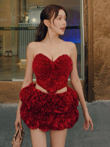 Ensemble Deux-Pièces Rouge Passion VC Fashion Robe Bustier Orné de Roses Crop Top et Mini Jupe pour Fête