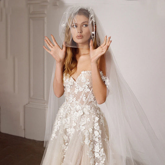 Vestido de novia de lujo con hombros descubiertos de tul brillante con flores 3D bordadas, escote en forma de corazón, con cordones abullonados, vestidos de novia hechos a medida 