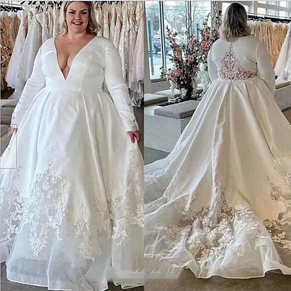 Charming Plus Size Wedding Dresses For Women A Line Long Sleeves Bridal Gowns Satin With Lace Applique Vestidos De Novia As Pictures