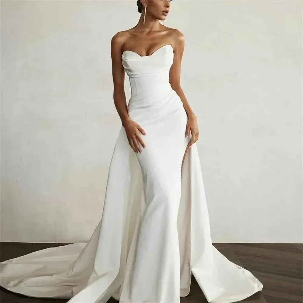 Chic White Satin Wedding Dresses Mermaid Strapless Bride Dress Long Train Church Wedding Gowns Pleats Boda Beige Satin