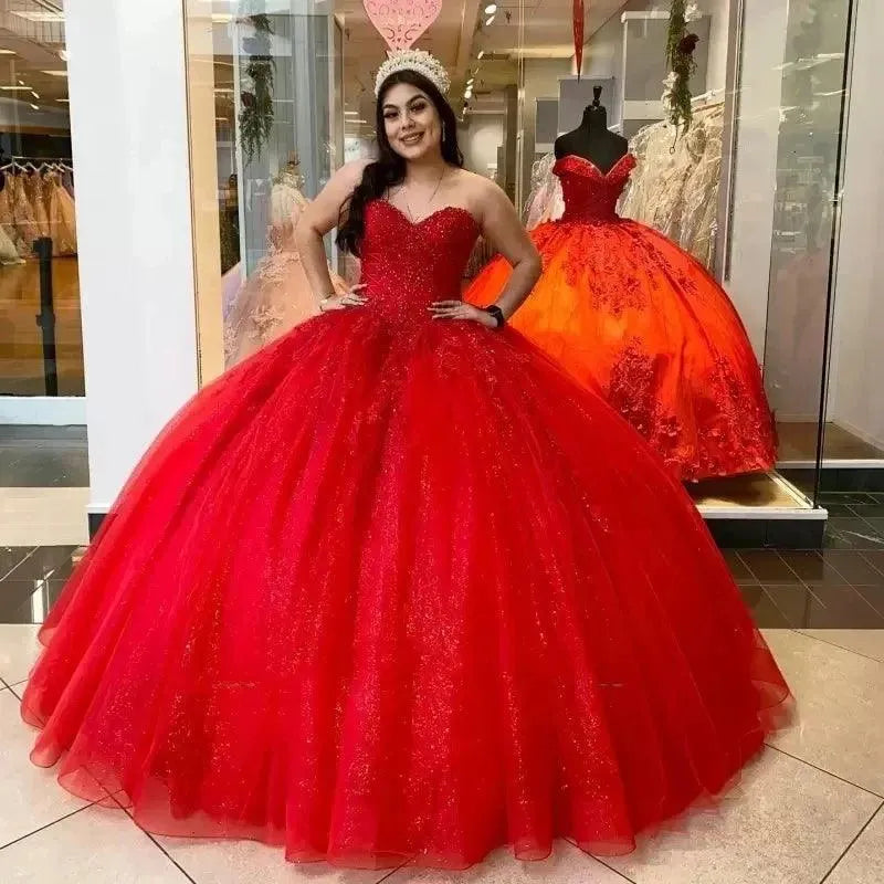 Vestido rojo brillante de quinceañera, con corsé en la espalda, largo