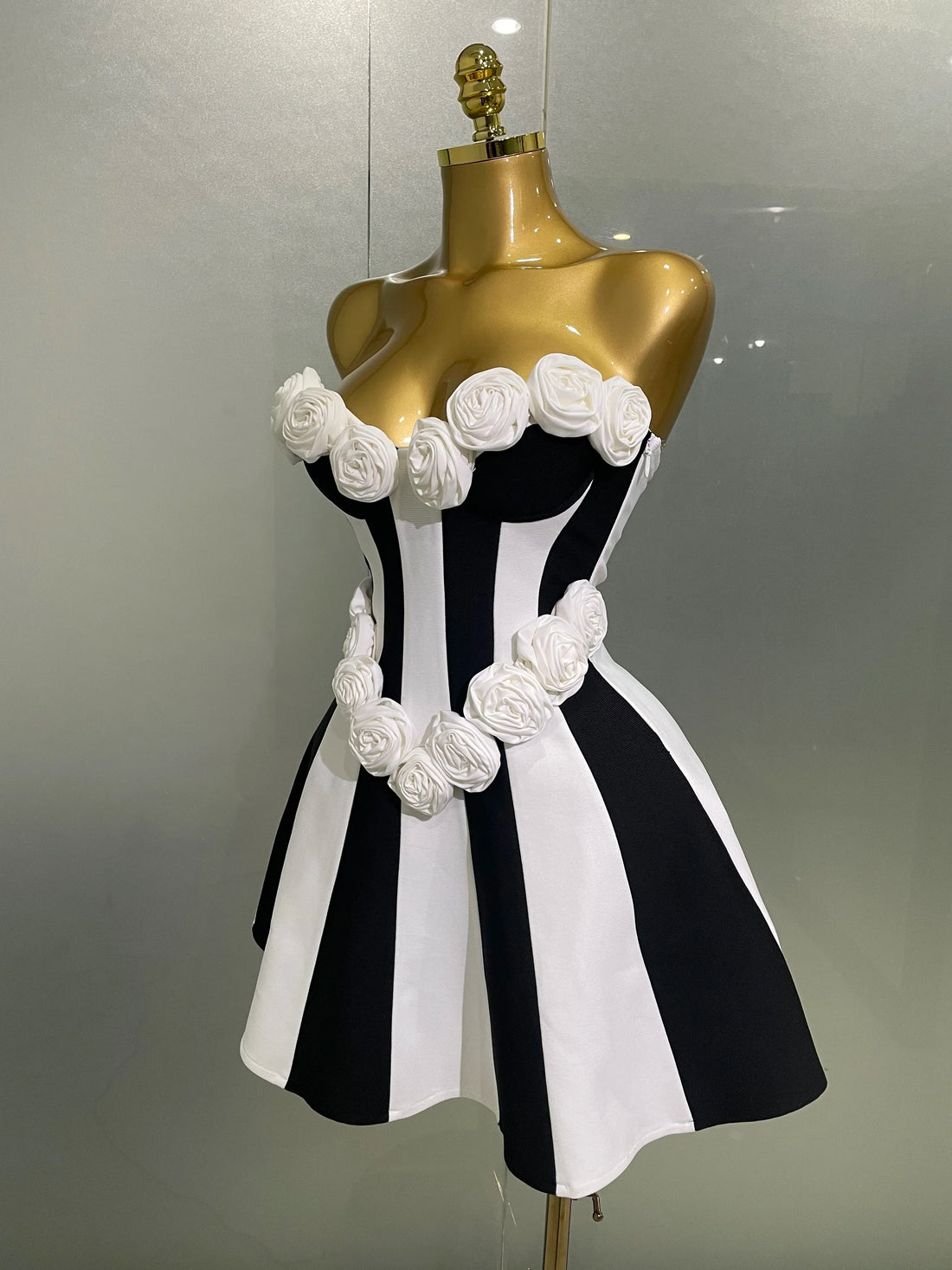 New Women Flower Decoration Strapless Black White Stripe Bandage Short Dress Cocktail Party Elegant Evening Club Party Dress