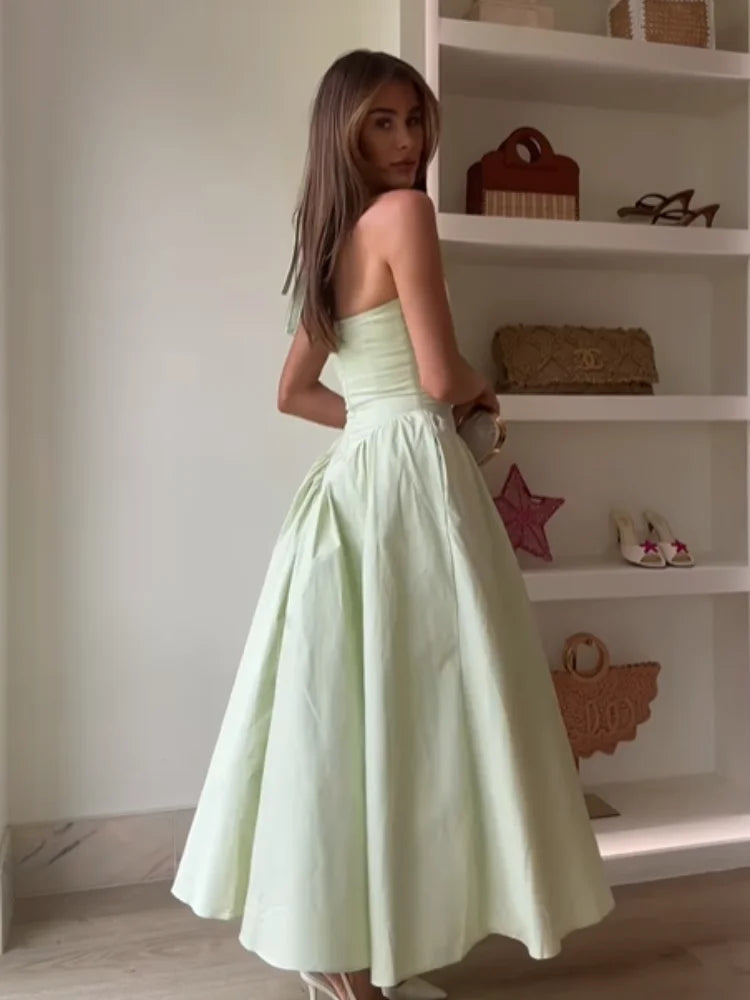 Women's High Waisted V-neck Lace Up Halter Dresses Sexy Sleeveless Backless A-line Dress Summer New Fashion Beach Vacation Robes